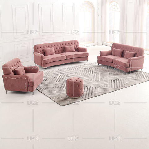 Sofá de salón clásico pequeño rosa con taburete