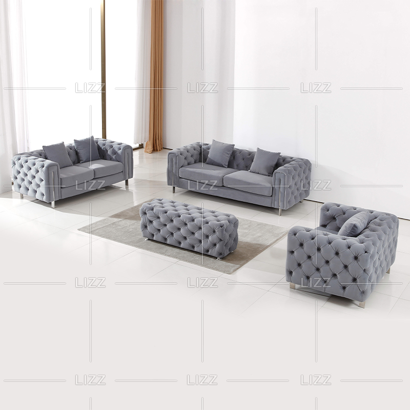 Sofá moderno de tela de gama alta con pies de acero inoxidable