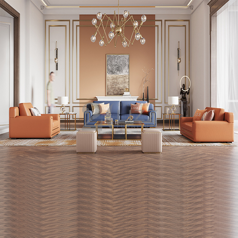 Sofá de salón de cuero antiguo con mesa
